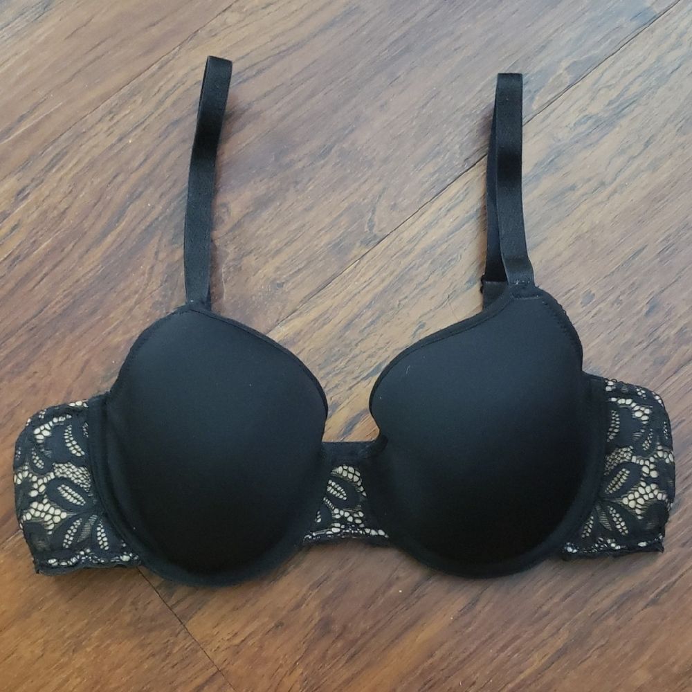 Wacoal Black and Cream Lace Bra Size 34B - Picture 1 of 4